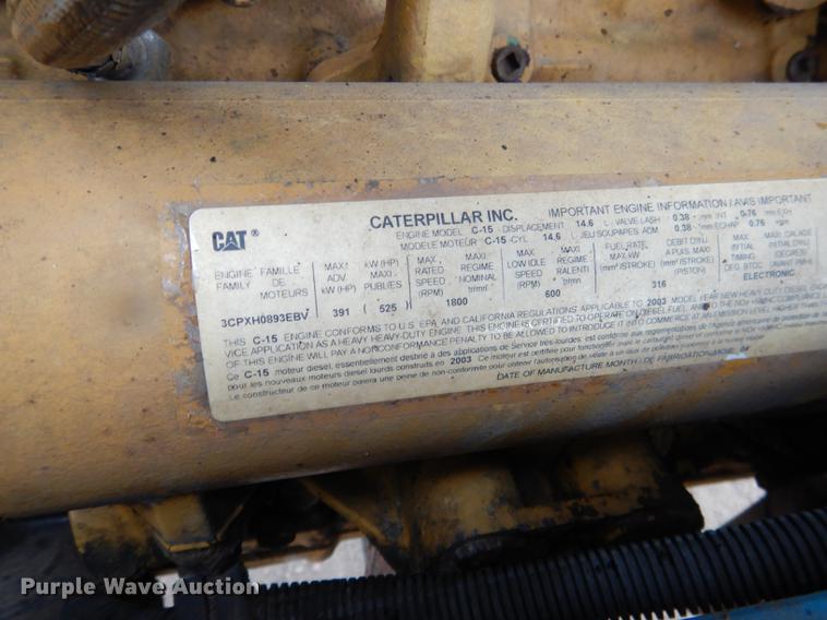 image for item DG5768 2004 Peterbilt 379 semi truck