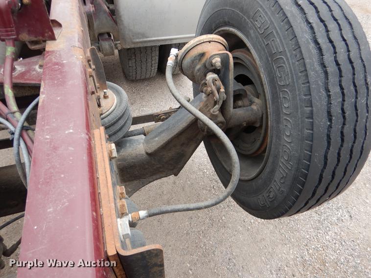 image for item DG5769 2004 Western Star 4900FA semi truck