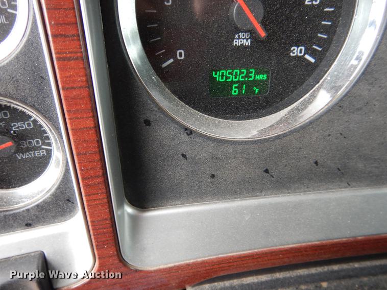 image for item DG5770 2007 Kenworth W900 semi truck