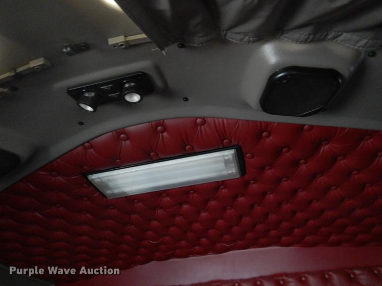 image for item DG5770 2007 Kenworth W900 semi truck