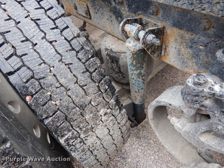 image for item DG5770 2007 Kenworth W900 semi truck