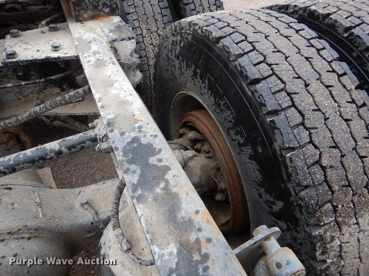 image for item DG5770 2007 Kenworth W900 semi truck