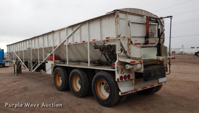 image for item DG5771 2008 Trinity SPEQP live bottom trailer