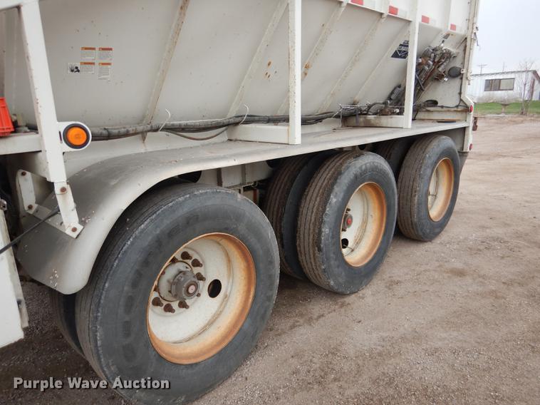 image for item DG5771 2008 Trinity SPEQP live bottom trailer