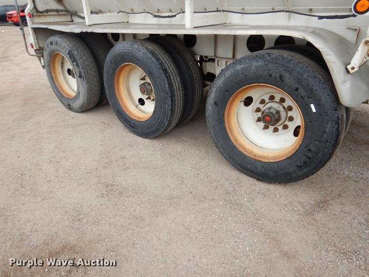 image for item DG5771 2008 Trinity SPEQP live bottom trailer