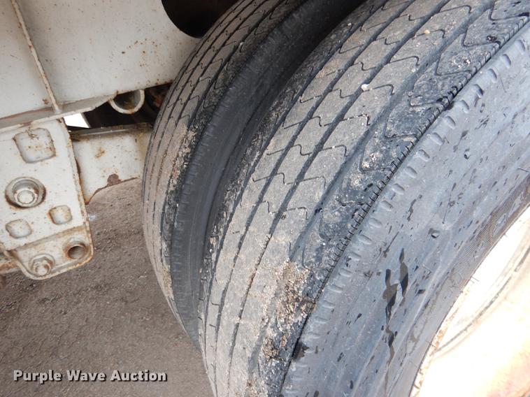 image for item DG5771 2008 Trinity SPEQP live bottom trailer