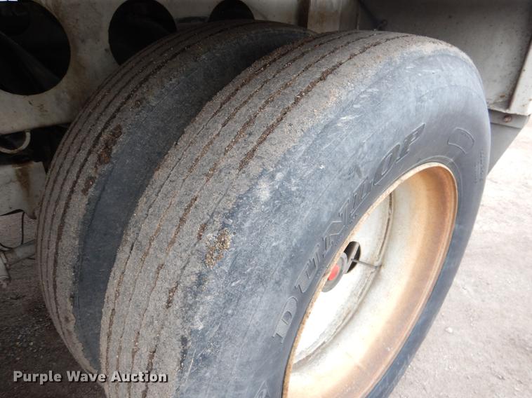 image for item DG5771 2008 Trinity SPEQP live bottom trailer