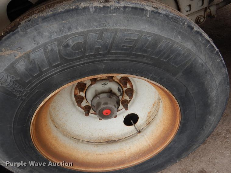 image for item DG5771 2008 Trinity SPEQP live bottom trailer