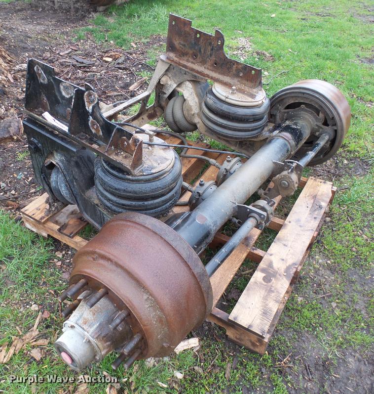 image for item DX9170 2005 Sterling L8500 pusher tag axle