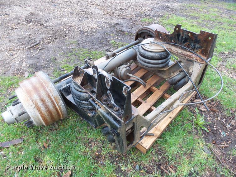 image for item DX9170 2005 Sterling L8500 pusher tag axle