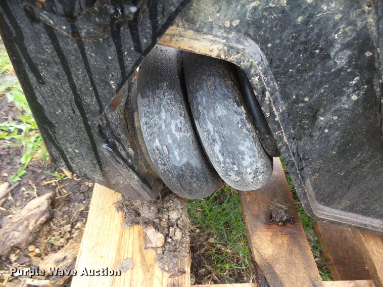 image for item DX9170 2005 Sterling L8500 pusher tag axle