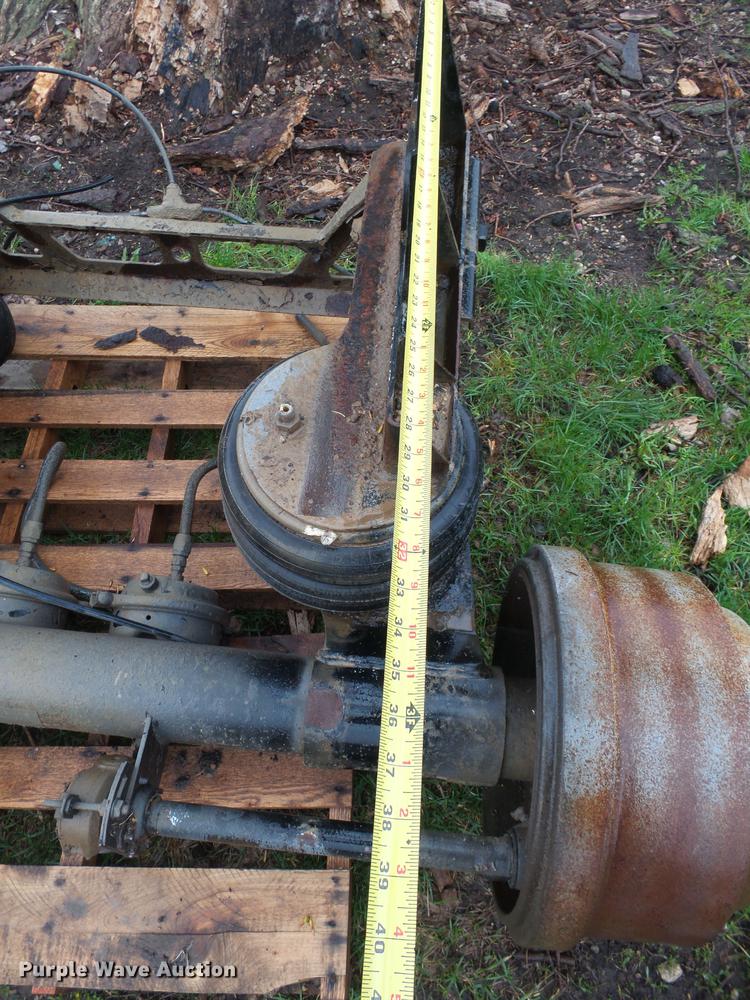 image for item DX9170 2005 Sterling L8500 pusher tag axle