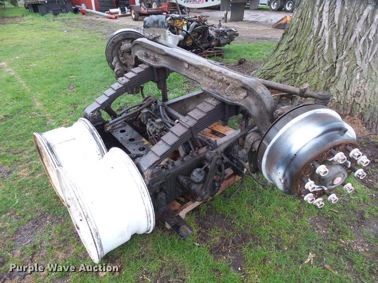 image for item DX9179 2005 Sterling L8500 front axle