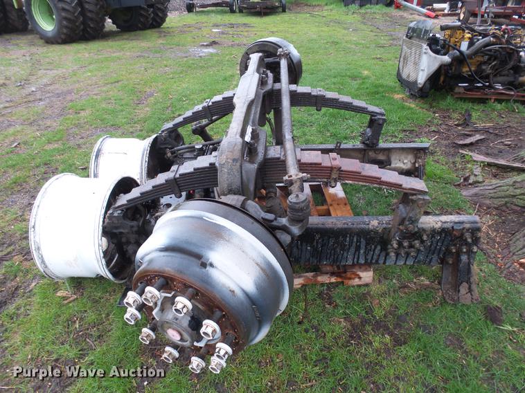 image for item DX9179 2005 Sterling L8500 front axle