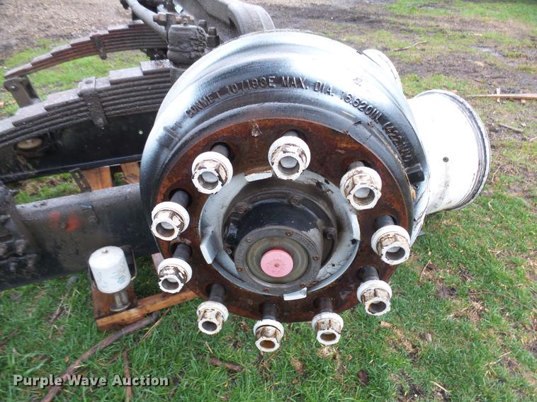 image for item DX9179 2005 Sterling L8500 front axle