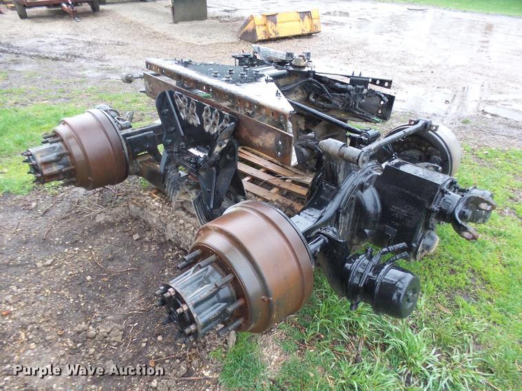 image for item EF9510 2005 Sterling L8500 walking beam rear axle
