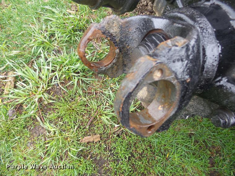 image for item EF9510 2005 Sterling L8500 walking beam rear axle