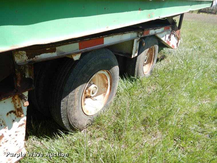 image for item EZ9999 1969 Fruehauf lowboy equipment trailer