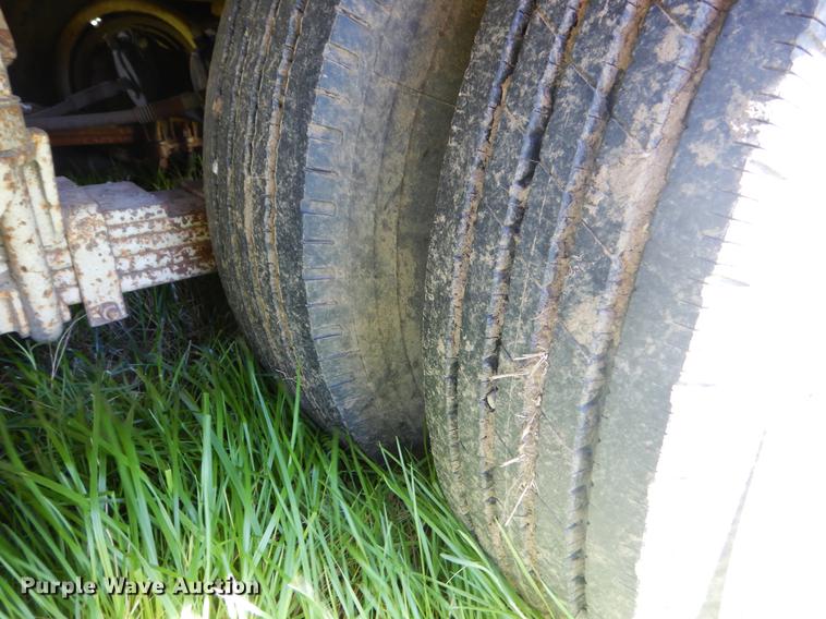 image for item EZ9999 1969 Fruehauf lowboy equipment trailer