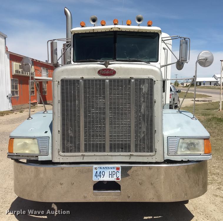 image for item FG9328 1994 Peterbilt 377 semi truck