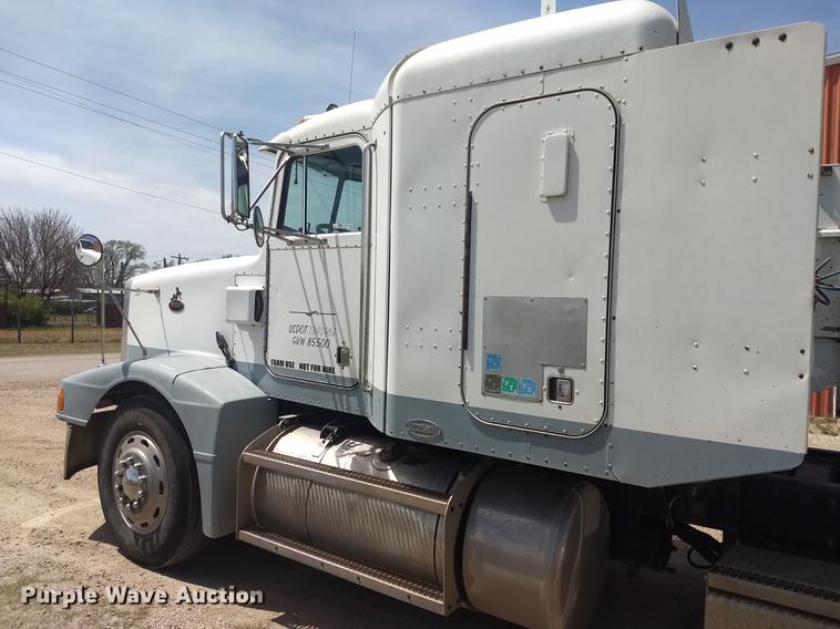 image for item FG9328 1994 Peterbilt 377 semi truck