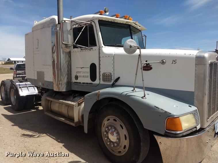 image for item FG9328 1994 Peterbilt 377 semi truck