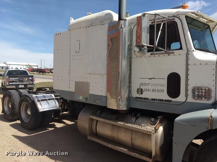 image for item FG9328 1994 Peterbilt 377 semi truck