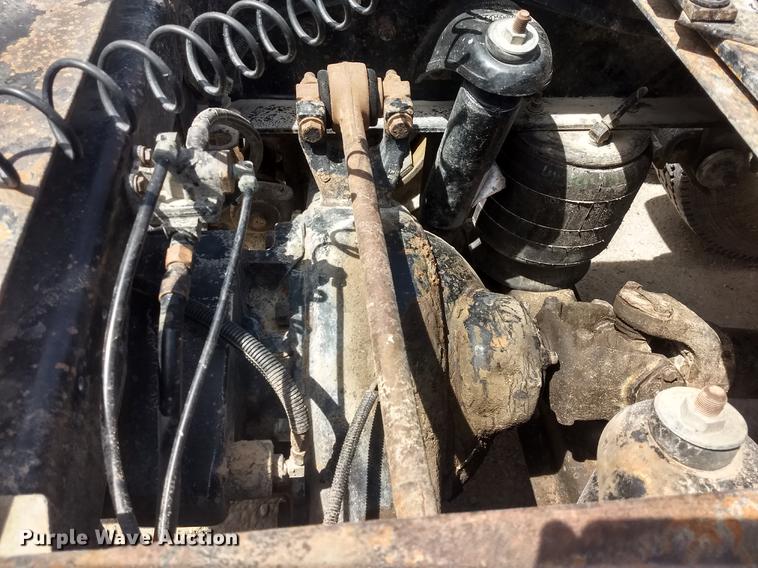 image for item FG9328 1994 Peterbilt 377 semi truck