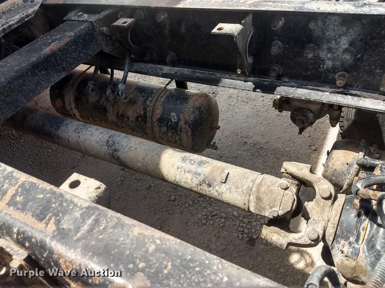 image for item FG9328 1994 Peterbilt 377 semi truck