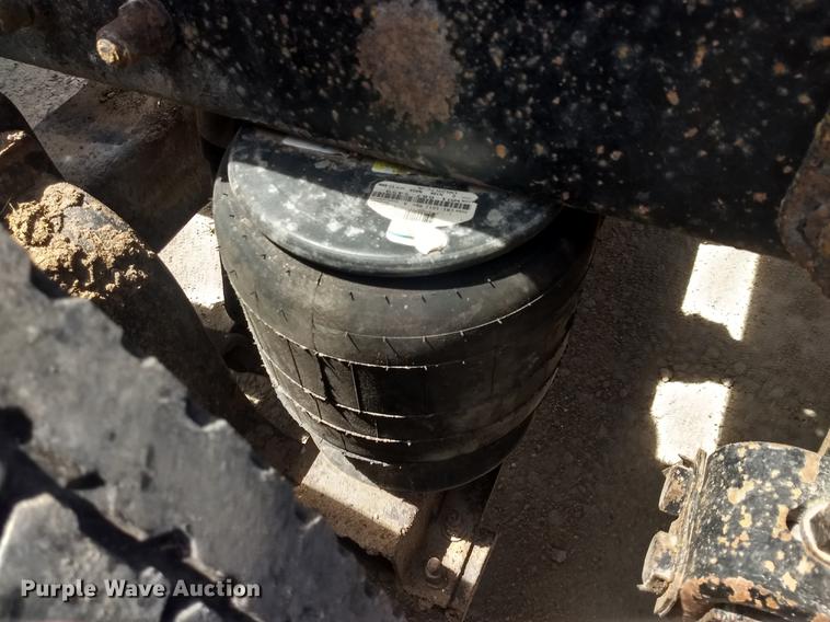 image for item FG9328 1994 Peterbilt 377 semi truck