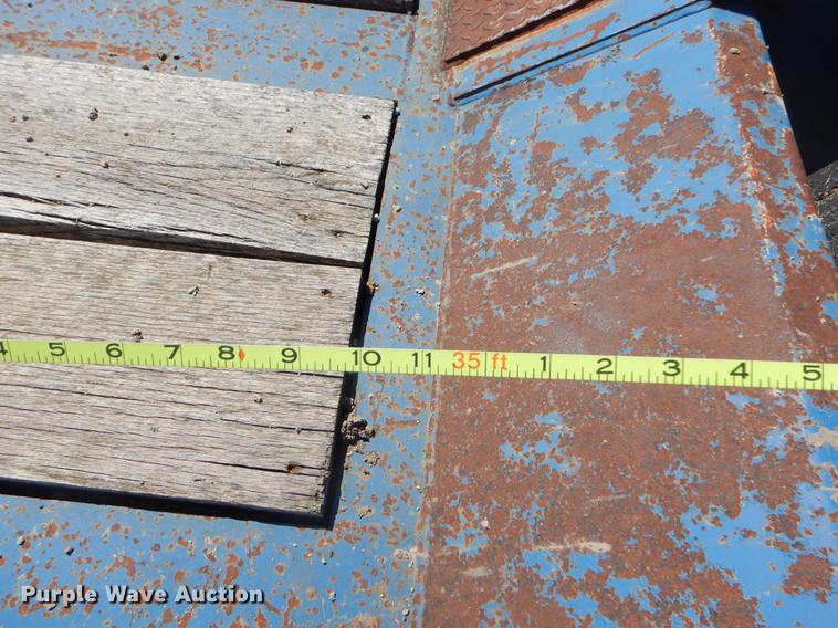 image for item FH9377 1994 Trail King TXK70HDG562 lowboy equipment trailer