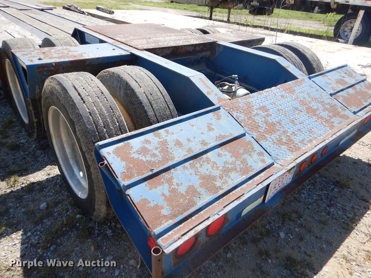 image for item FH9377 1994 Trail King TXK70HDG562 lowboy equipment trailer