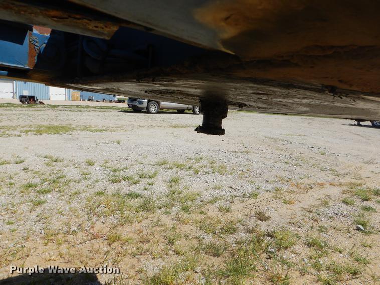 image for item FH9377 1994 Trail King TXK70HDG562 lowboy equipment trailer