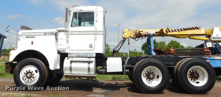 image for item FH9392 1977 Kenworth semi truck