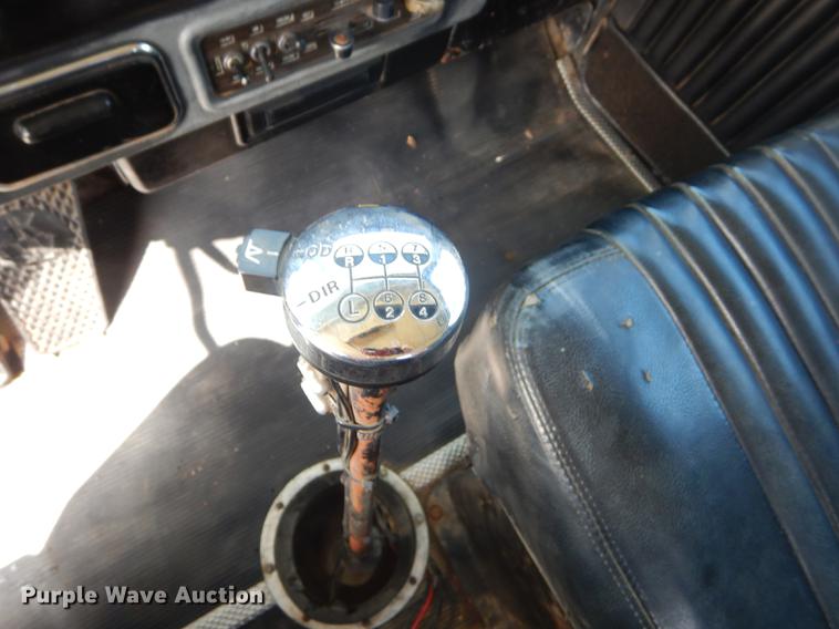 image for item FH9392 1977 Kenworth semi truck