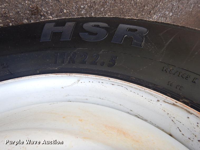 image for item FH9392 1977 Kenworth semi truck