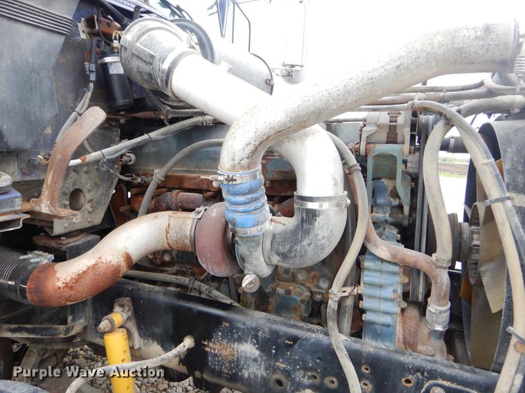 image for item FH9395 1990 Freightliner FLD120 semi truck