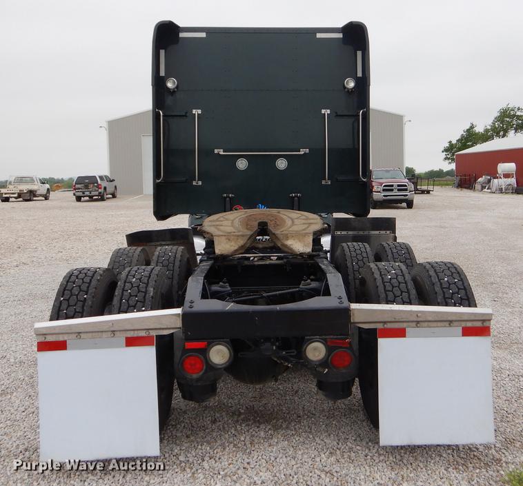 image for item FH9396 2014 Peterbilt 386 Fitzgerald Glider semi truck