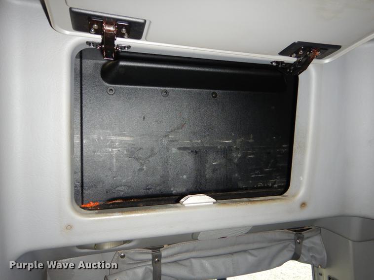 image for item FH9396 2014 Peterbilt 386 Fitzgerald Glider semi truck