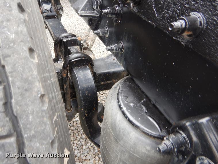 image for item FH9396 2014 Peterbilt 386 Fitzgerald Glider semi truck