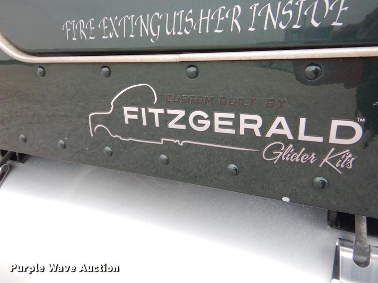 image for item FH9396 2014 Peterbilt 386 Fitzgerald Glider semi truck