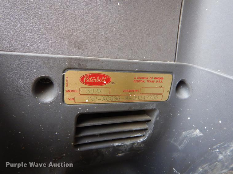 image for item FH9396 2014 Peterbilt 386 Fitzgerald Glider semi truck