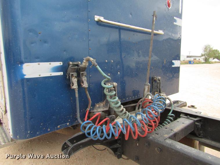 image for item FJ9647 2002 Peterbilt 379 semi truck