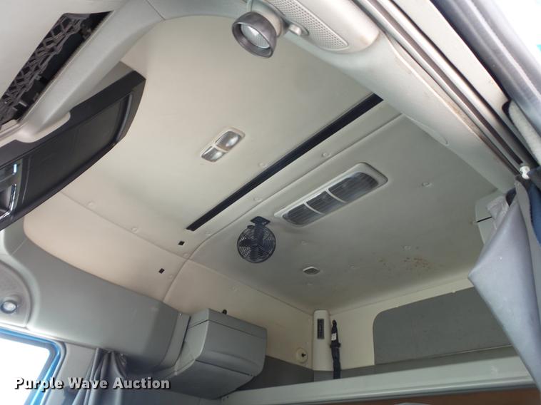 image for item FS9515 2010 International ProStar semi truck