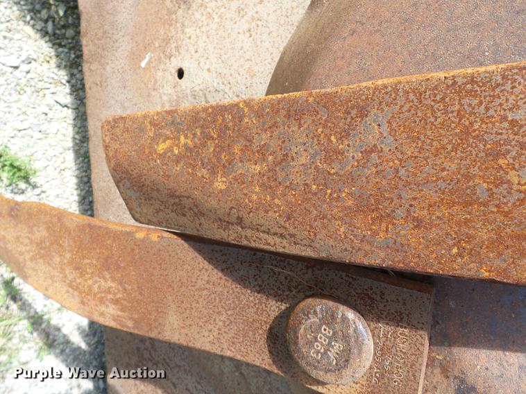 image for item DD2251 Bush Hog 2610 rotary mower