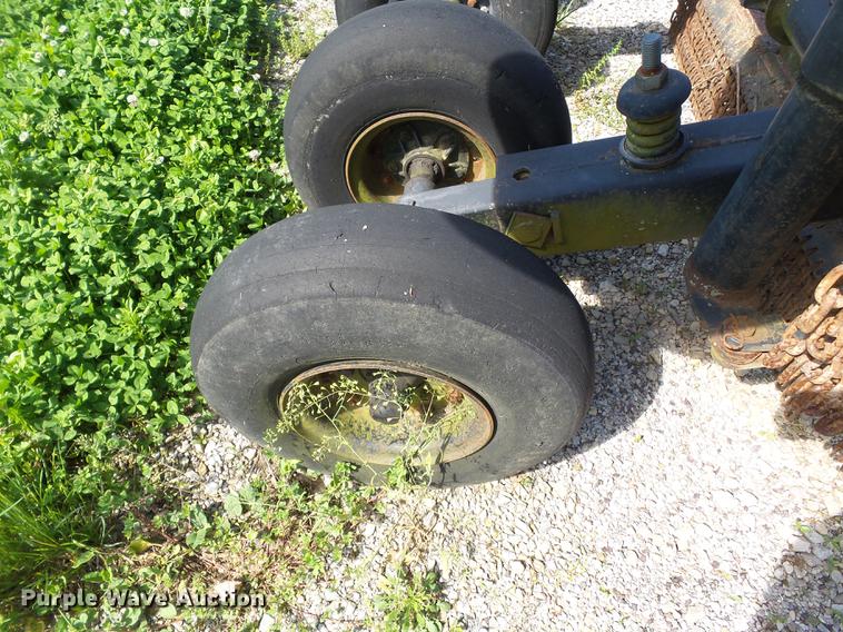 image for item DD2251 Bush Hog 2610 rotary mower