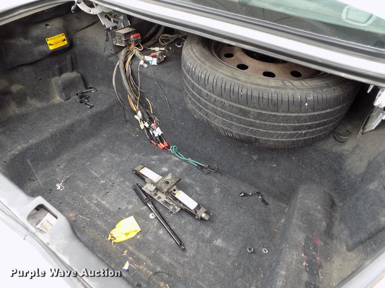 image for item DE1227 2010 Ford Crown Victoria Police Interceptor