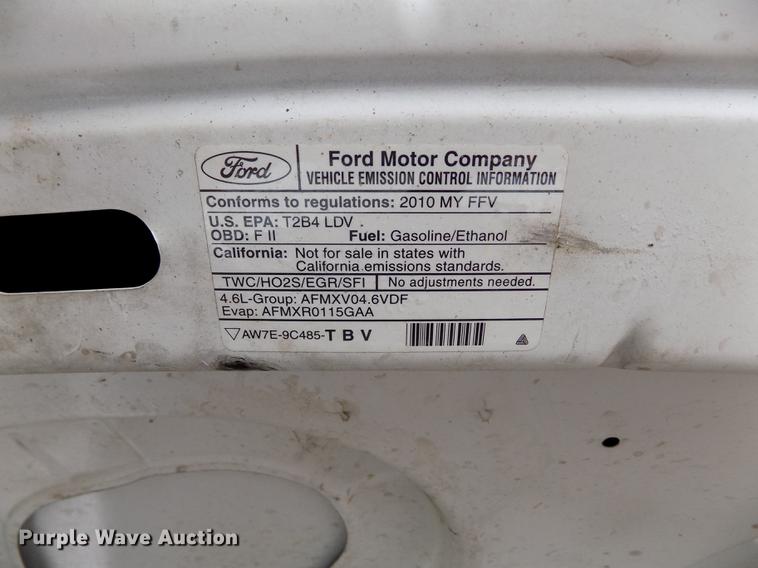 image for item DE1227 2010 Ford Crown Victoria Police Interceptor