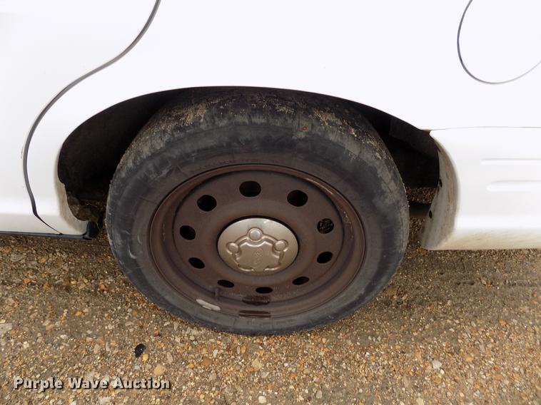 image for item DE1227 2010 Ford Crown Victoria Police Interceptor