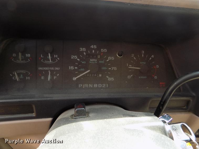 image for item DE1231 1994 Ford Explorer SUV